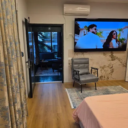 Apartament Near Air Albania Stadium *